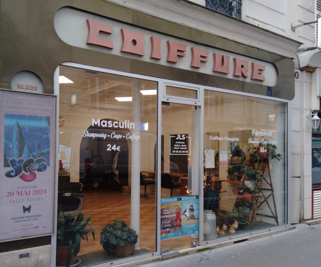 Vitrine JLS coiffure visagisme au 92 rue Didot PARIS 14e arrondissement